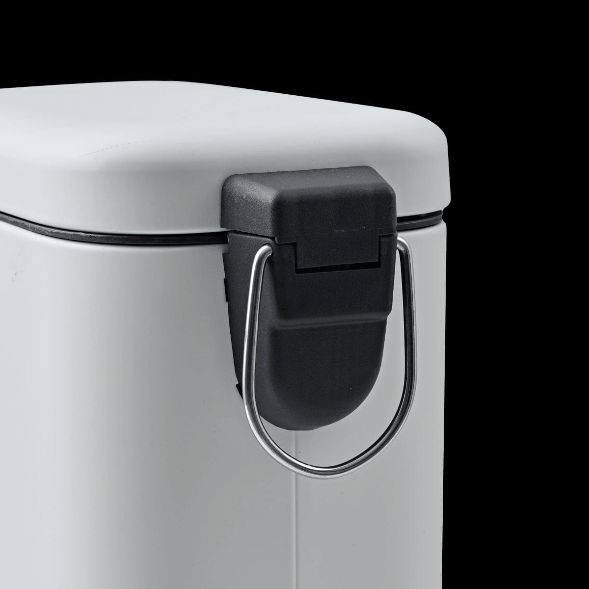 Bricocenter METAL DUSTBIN MATT WHITE INTERNAL BUCKET AND PEDAL SLIM CM.7X20X65