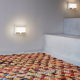 MEDAN PLASTIC MARKER KIT SILVER 8 CM LED 1W WARM LIGHT WITH BATTERY WITH SENSOR