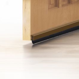 UNDER DOOR WITH ALUMINIUM SCREW AND BRUSH 1MT BROWN AXTON