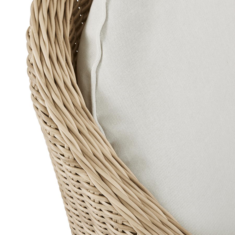 Set of 2 Naterial Medena dining chairs in wicker with an aluminium frame