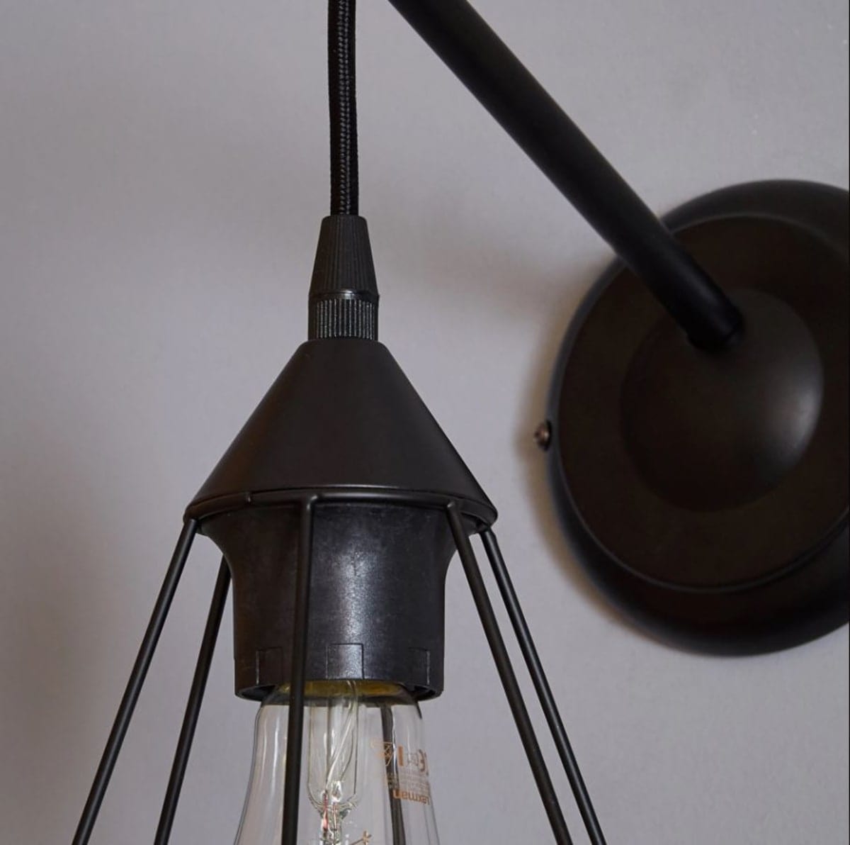 Bricocenter WALL LIGHT BYRON METAL BLACK 15.5X27.5 E27=60W