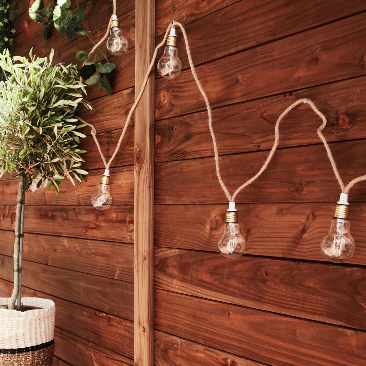 Bricocenter MINTA LIGHT GARLAND 5MT NATURAL ROPE LED 6W WARM LIGHT IP44 WITH REMOTE CONTROL