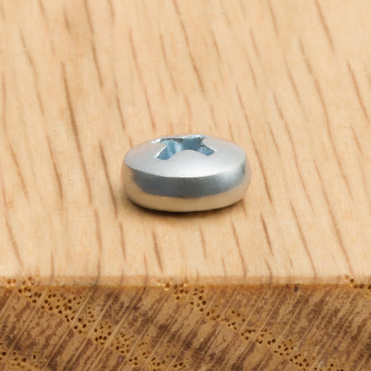 BOLT 2.5 X 20 MM CYLINDRICAL HEAD PH, NUT AND WASHER 30 PCS.