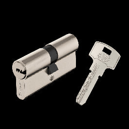 NICKEL-PLATED BRASS CYLINDER STANDERS 35+35MM, KEY/KEY, 4 NICKEL-PLATED STEEL KEYS