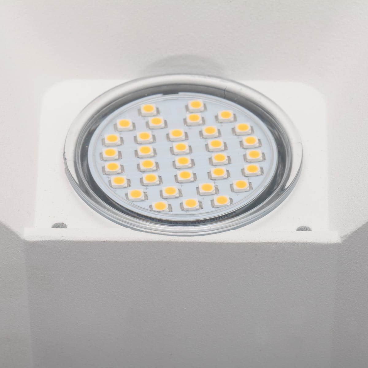 Bricocenter MORINO ALUMINIUM WALL LIGHT WHITE14X10.5X18CM LED 2.5W NATURAL LIGHT IP44