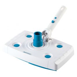 TRIANGULAR POOL CLEANER