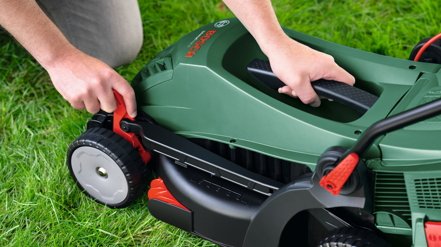 BOSCH ELECTRIC LAWN MOWER 1,400W CUTTING WIDTH 37CM