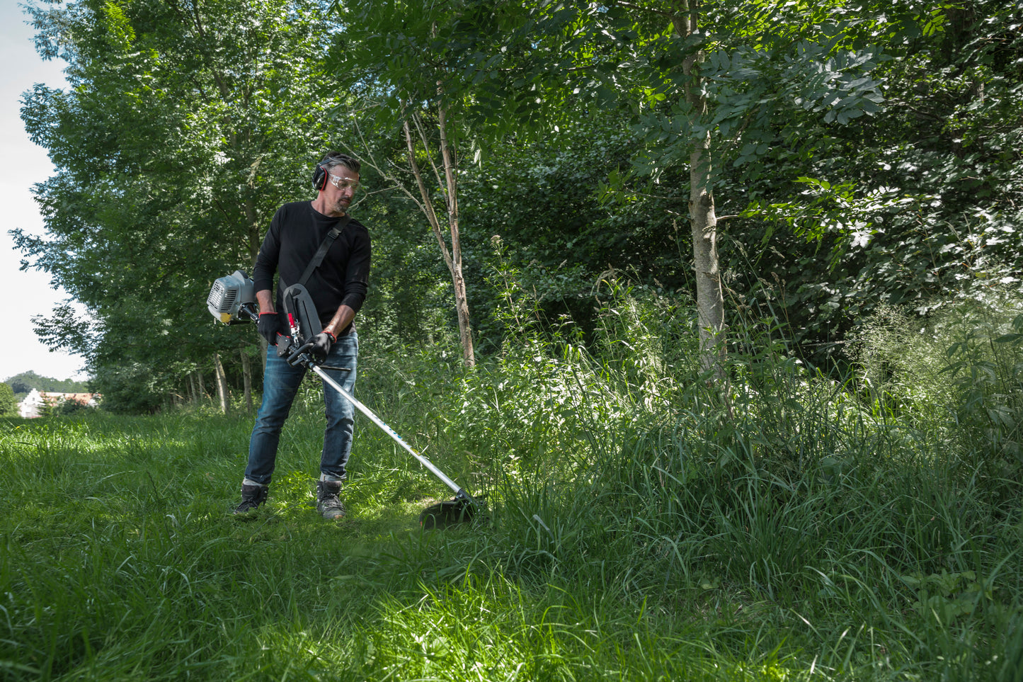BRUSHCUTTER GT 410 40CC 2-STROKE ENGINE CUT 41CM