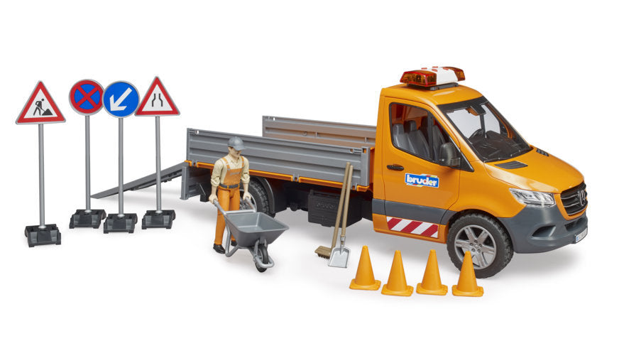 MB Sprinter road works with character and accessories