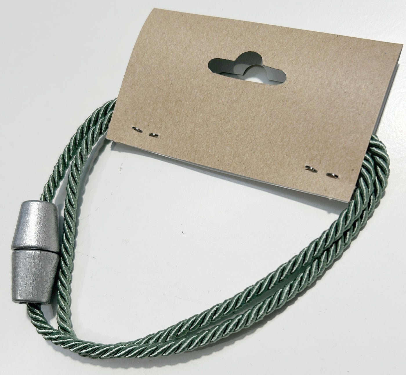 Green magnetic bracelet