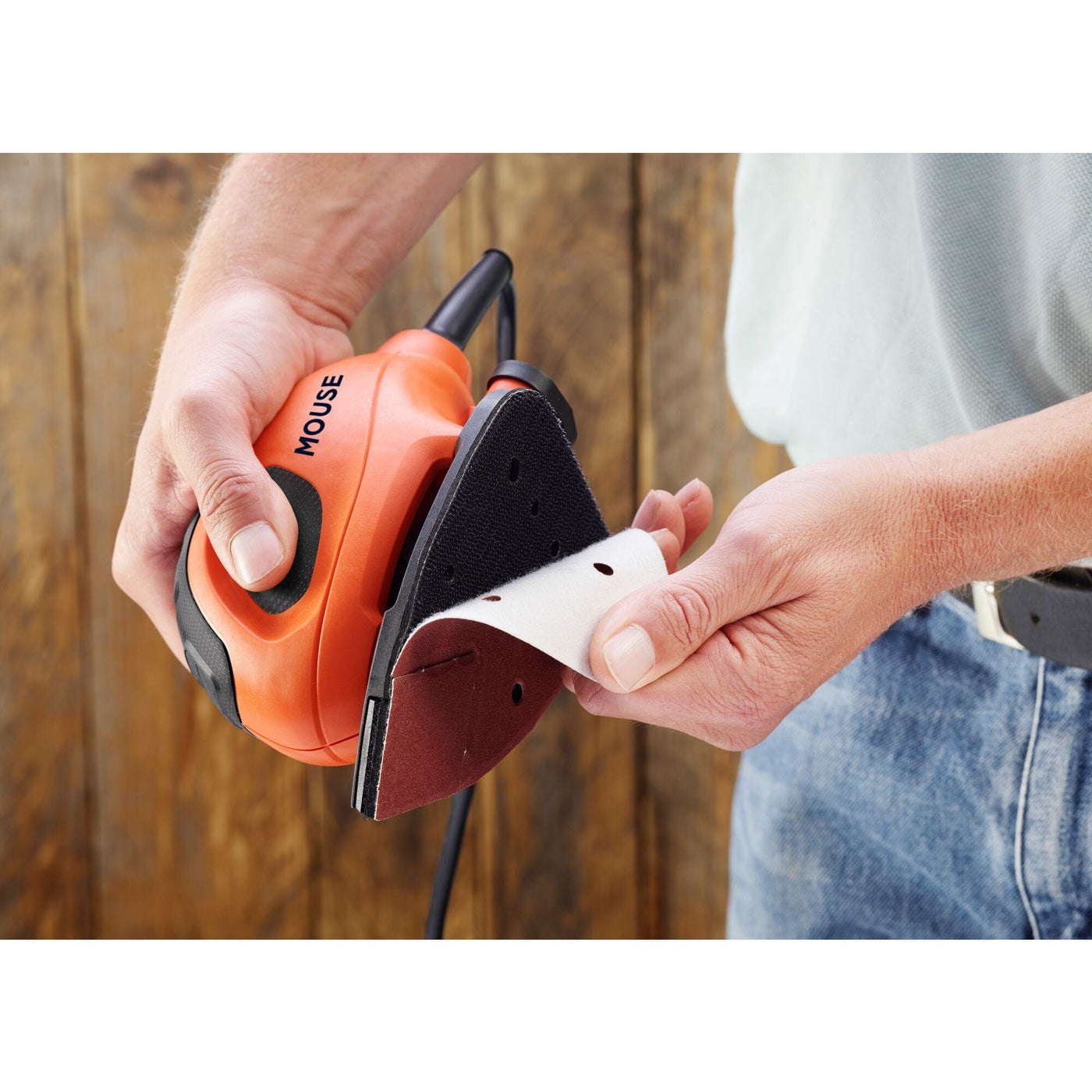 Bricocenter MOUSE SANDER BLACK+DECKER BEW230BC-QS 55W SANDING PAD 105 MMQ + VACUUM ATTACHMENT
