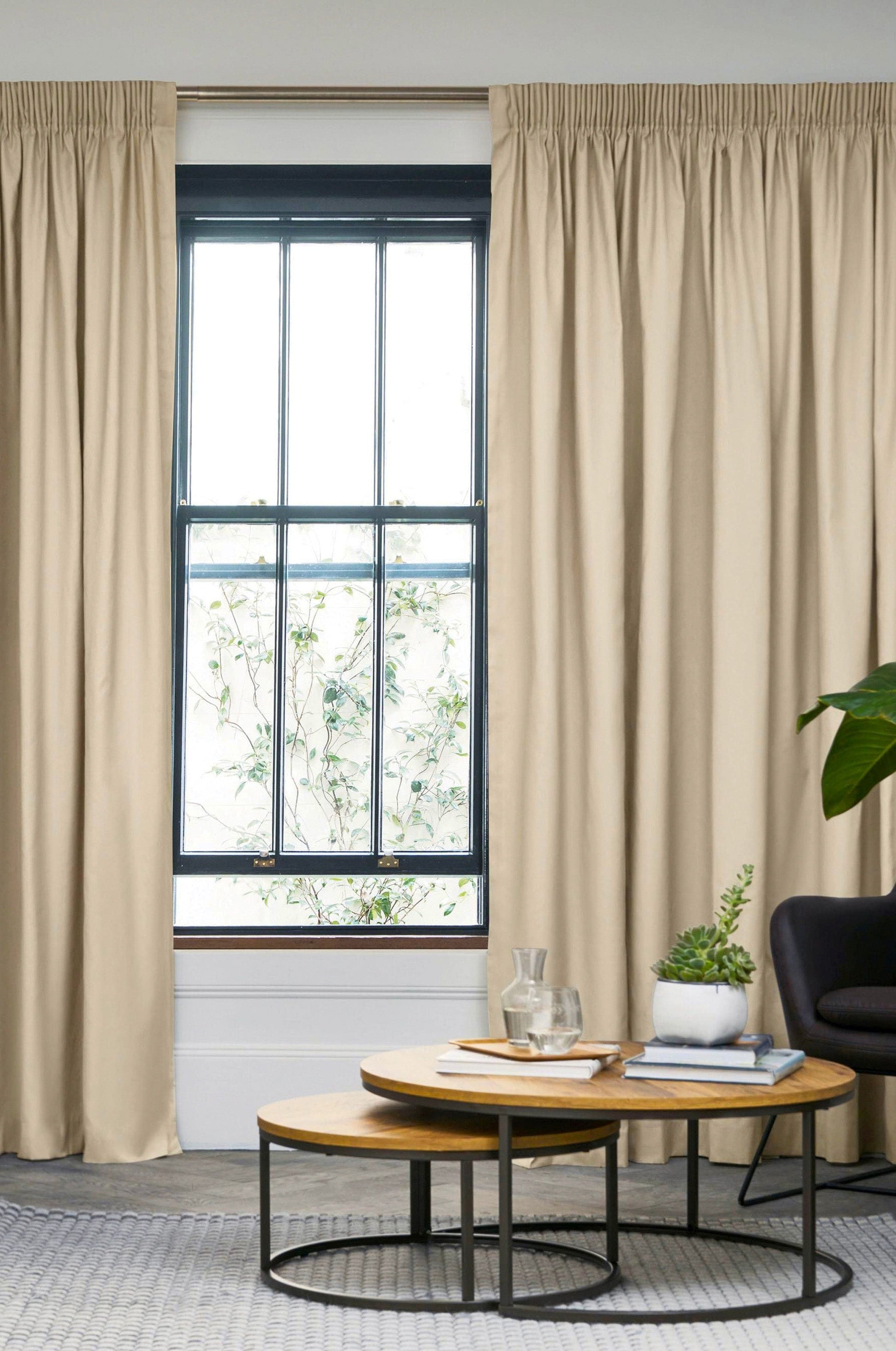 Bricocenter ECRU LILY OPAQUE CURTAIN 135X350 WITH WEBBING AND CONCEALED LOOP