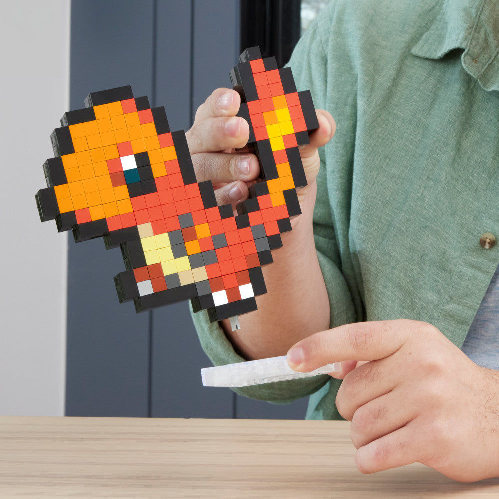 Toys MEGA Pokémon Pixel Art Charmander