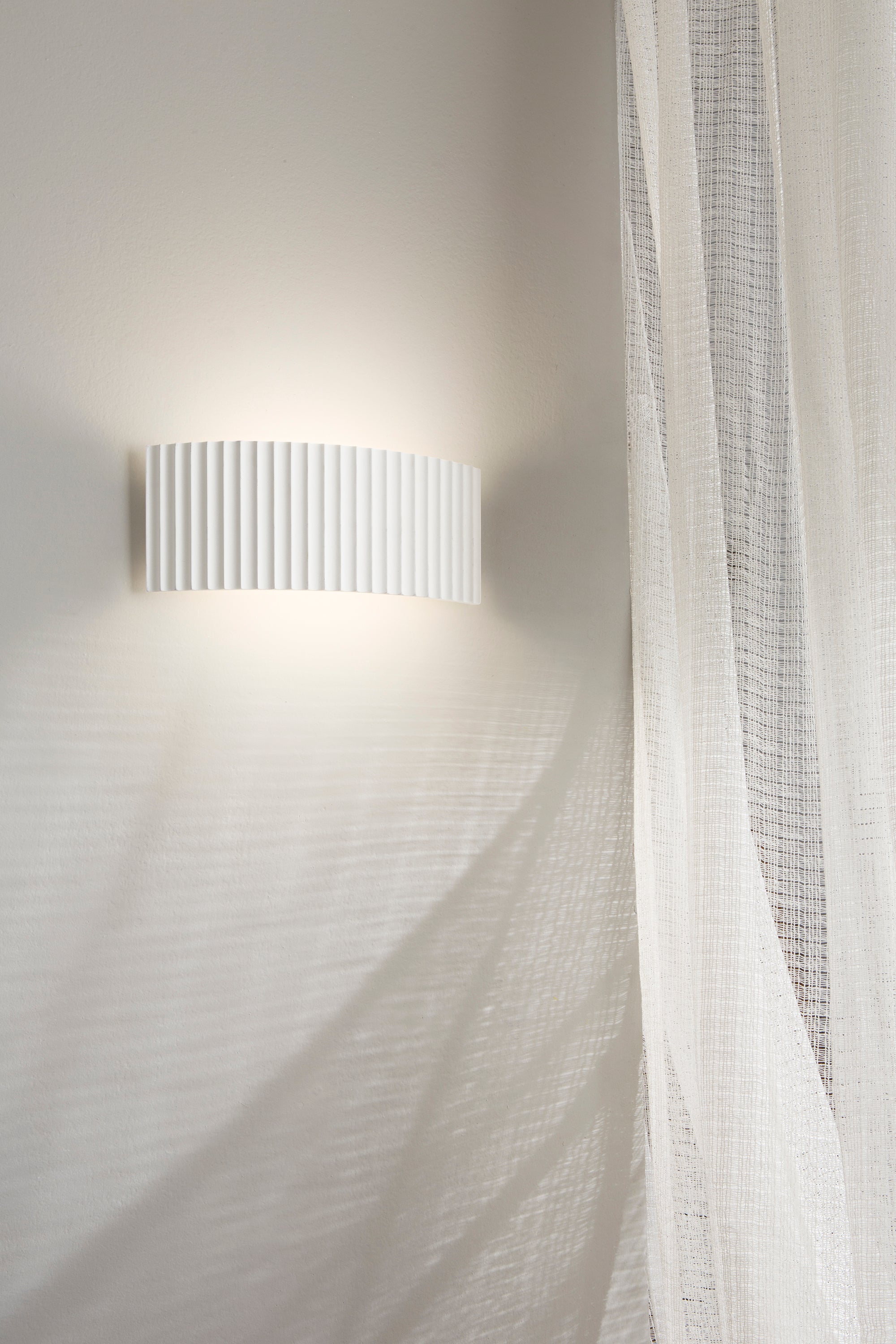 Cyprus wall light, white plaster, 35x15x8cm, 2xG9