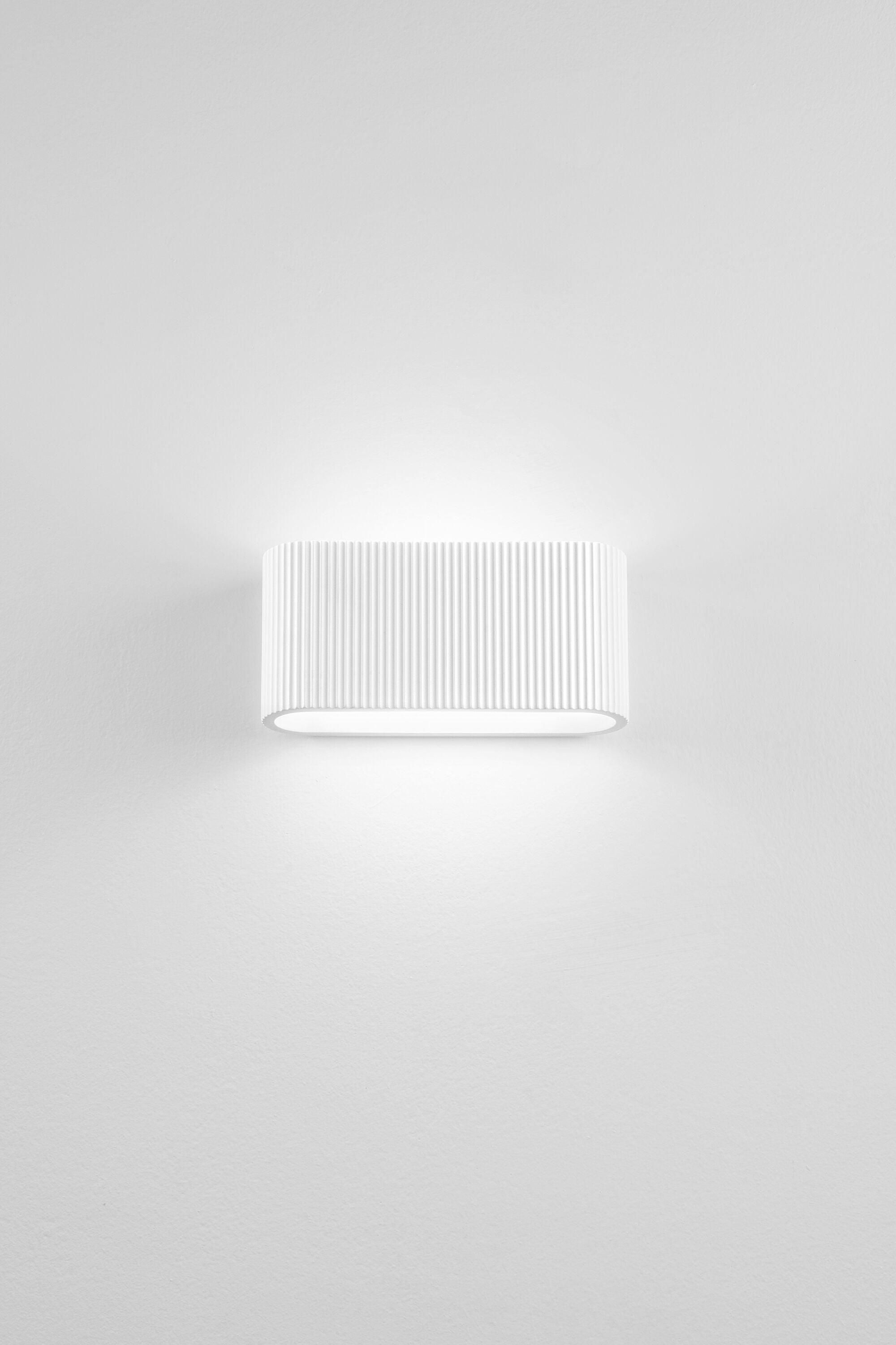 Aegean wall light, white plaster, 25x11.5x7cm, 2xR7S