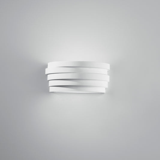 White ‘Flow’ wall light, 29 x 12.8 x 13 cm, 1xE27