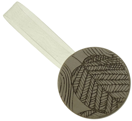 Round taupe jungle-themed mini clip magnet