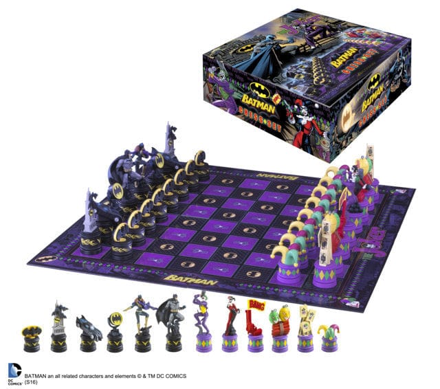 Toys Batman - Dark Knight vs Joker chess set