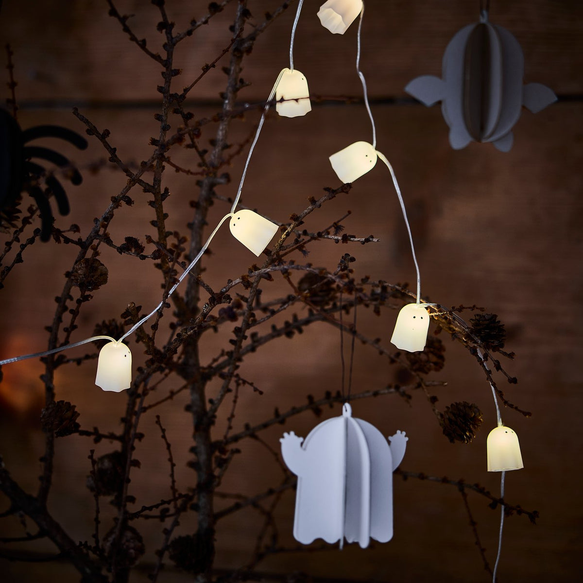 Let the Halloween magic begin with KUSTFYR