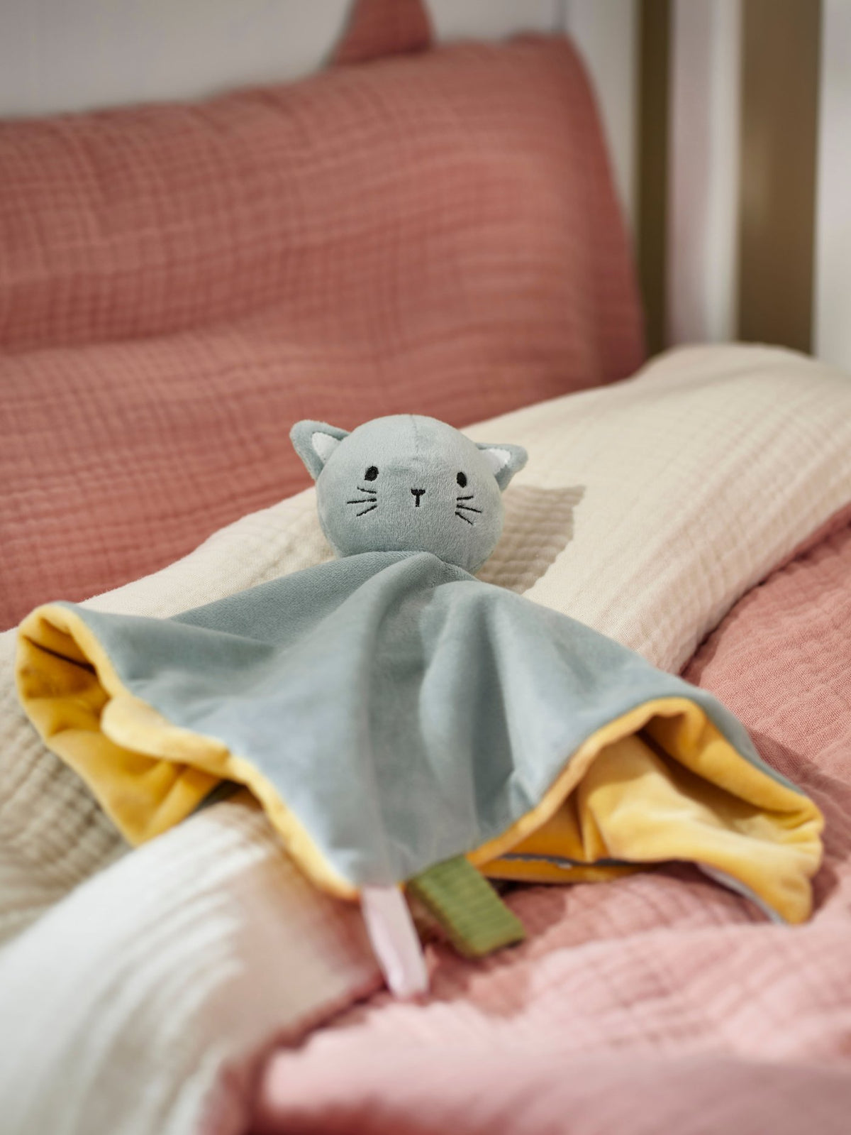 Find baby gifts for new parents like toys, blankets and more