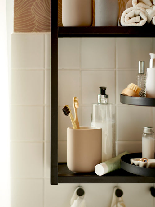 Toothbrush holders