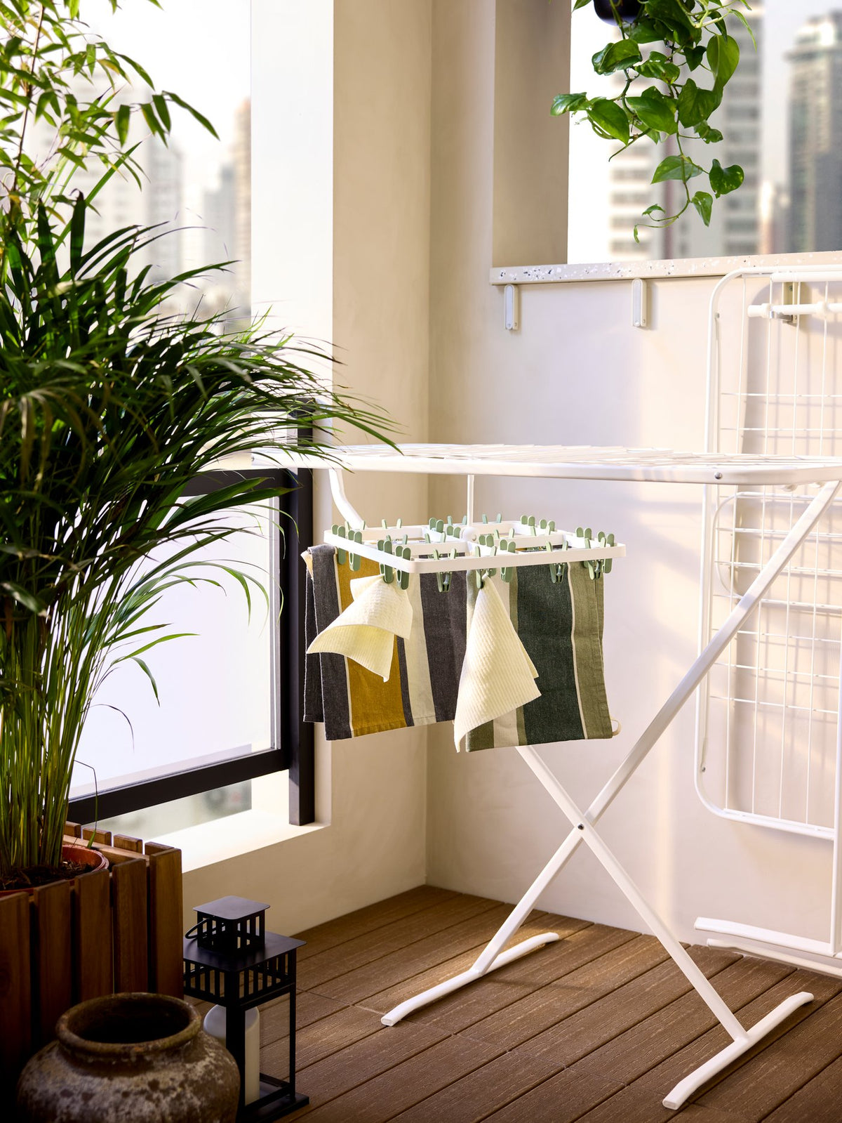 Ideas for a tidy balcony where you can unwind