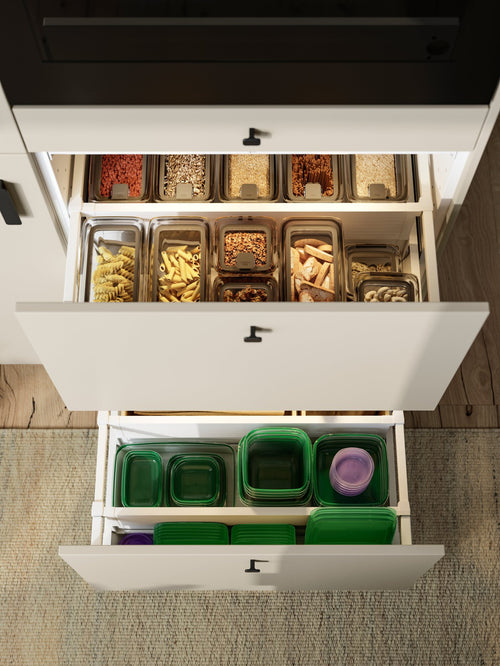 Kitchen cabinets