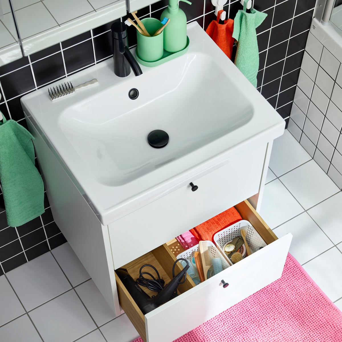 A cheerful black and white family bathroom