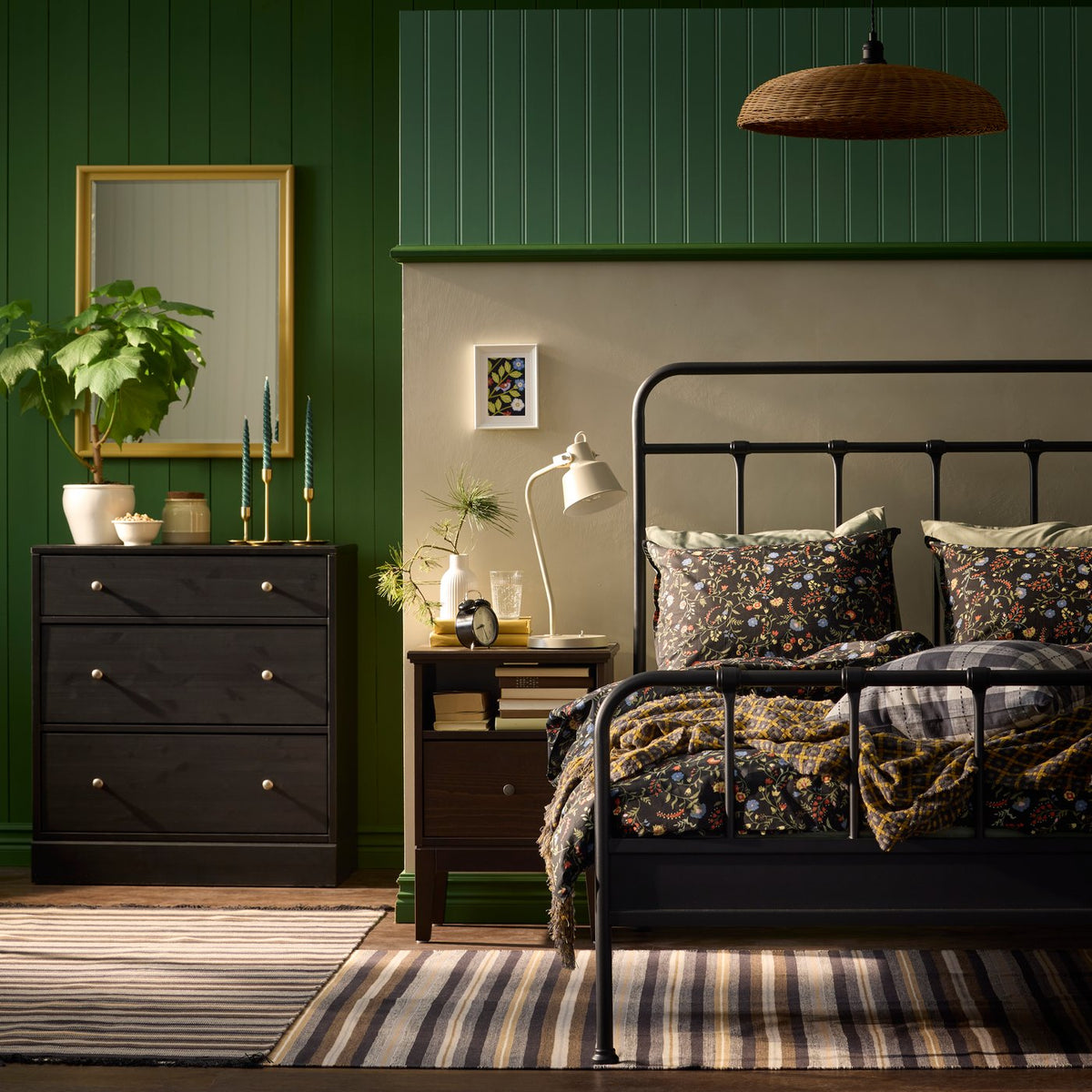 How to choose the right bed frame