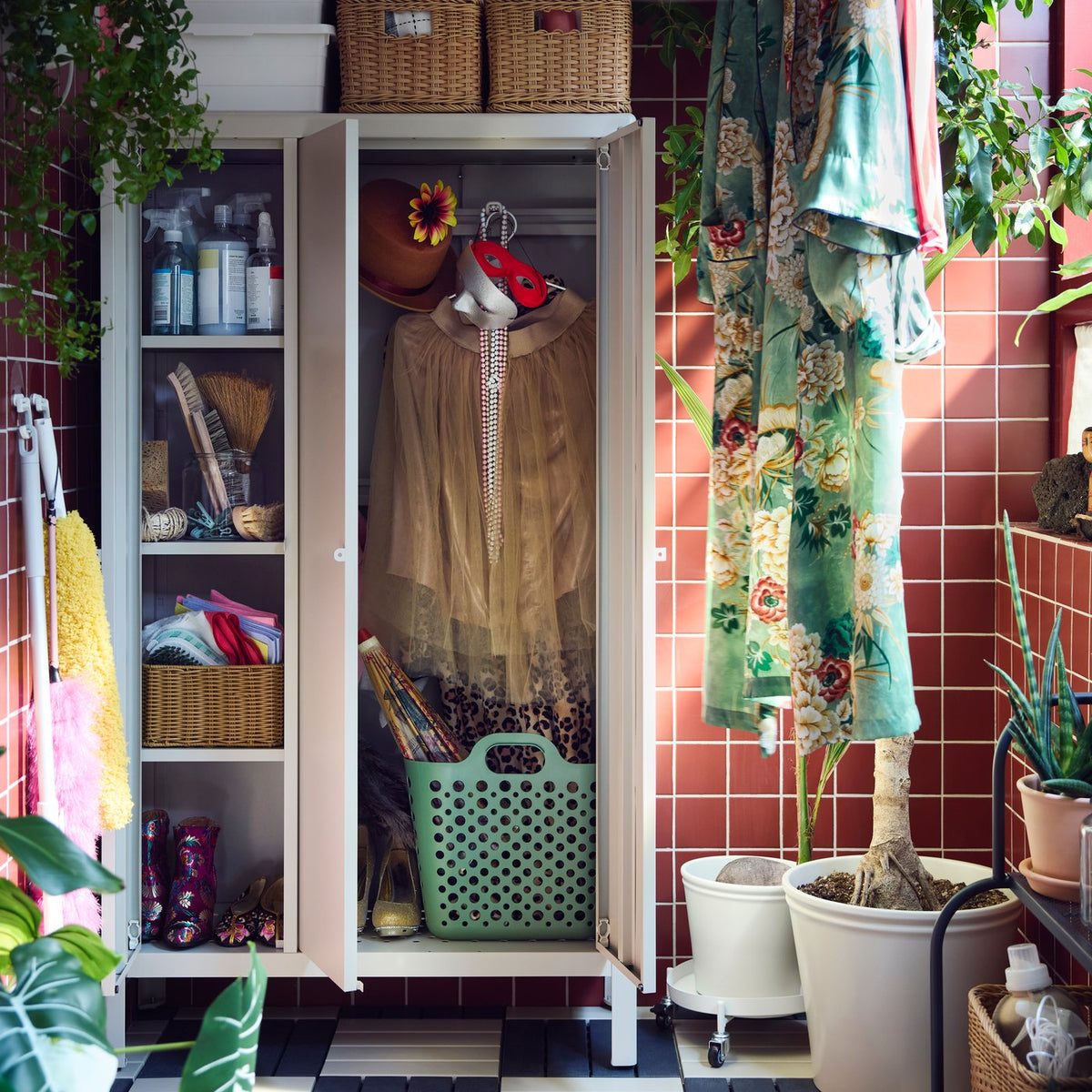 Bring order to your outdoor space