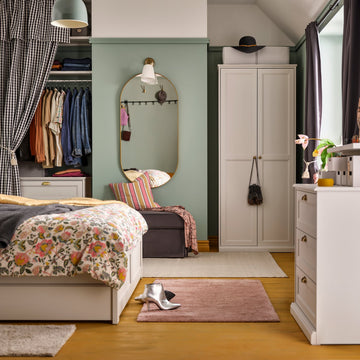 Bedroom furniture and ideas