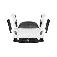 MASERATI MC20 Sc.1:12 - RC 2.4GHz - with front and rear lights - Realistic interiors 2 assorted colors - With lithium battery + usb charging cable + batteries for the transmitter included