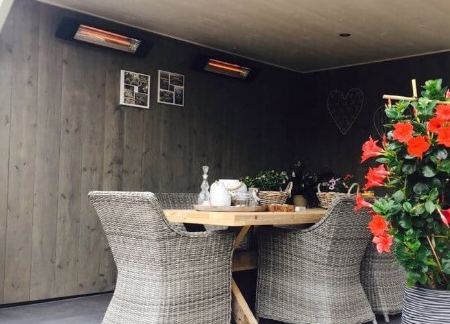 Bricocenter HANGING INFRARED HEATER WITH REMOTE CONTROL RPT-XDY 2000W