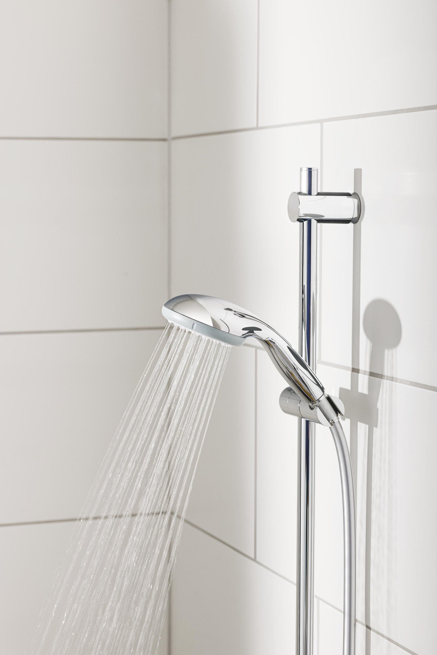 SLIDING RAIL VITALIO GO 100 1 JET CHROME/WHITE GROHE DIA 100 EASY CLEAN