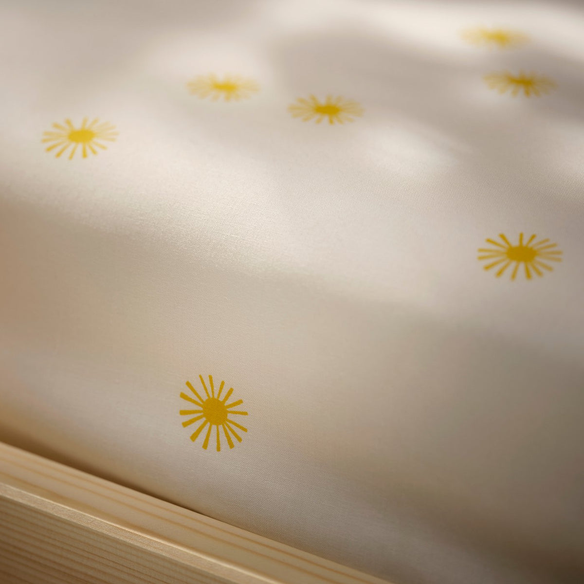ALPTALL fitted sheet, white yellow/sun pattern, 90x200 cm