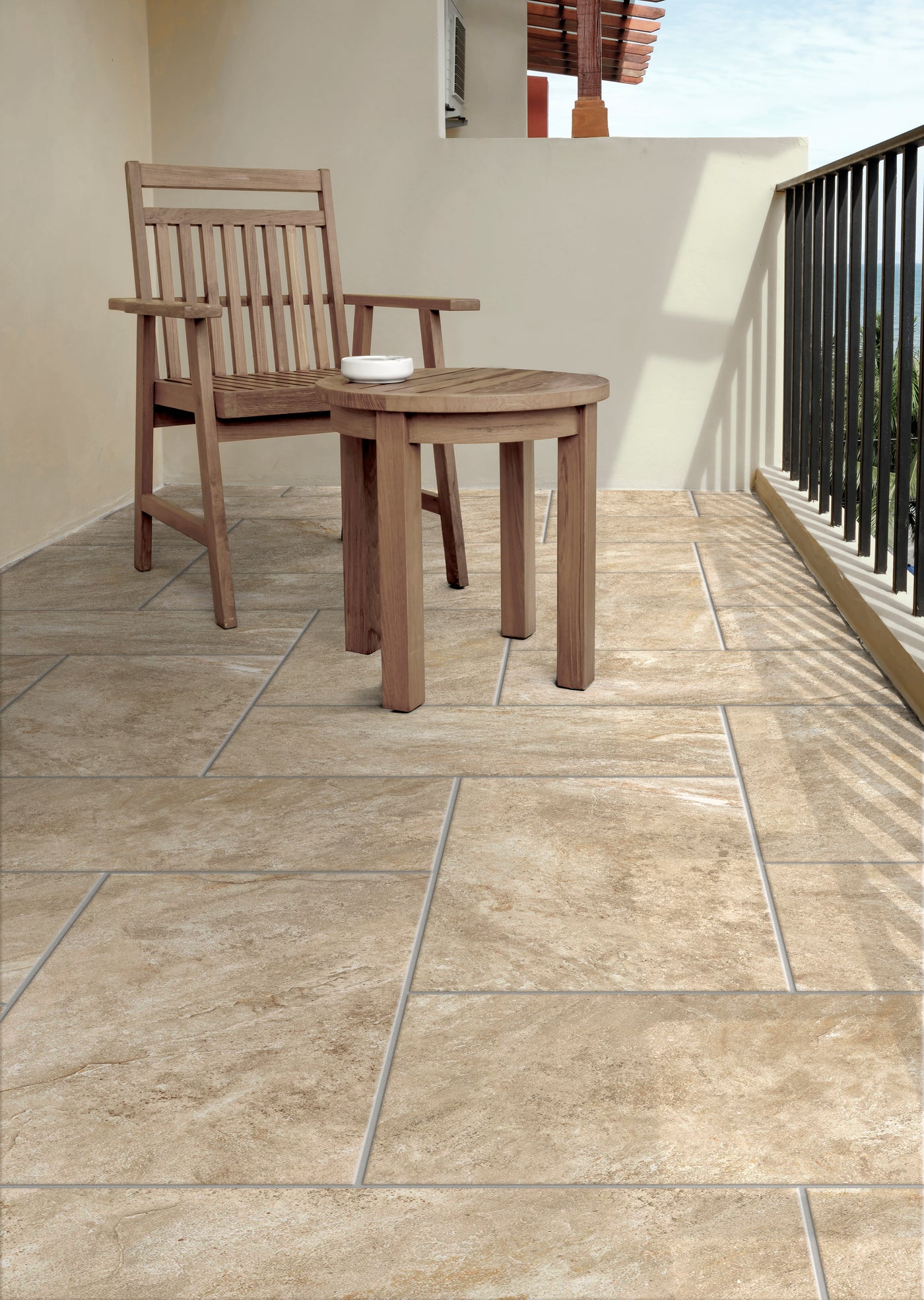 Beige outdoor sandstone paving, 31x62 cm, 7.4 mm thick, 1.54 m²