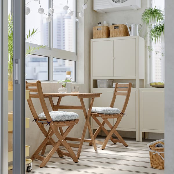 ASKHOLMEN - Table+2 folding chairs garden, dark brown/Klösan blue,60x62 cm