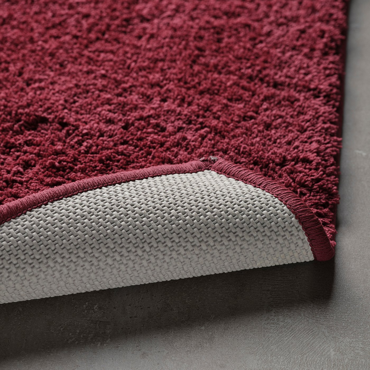 BACKMÅRA bath mat, deep red, 50x80 cm