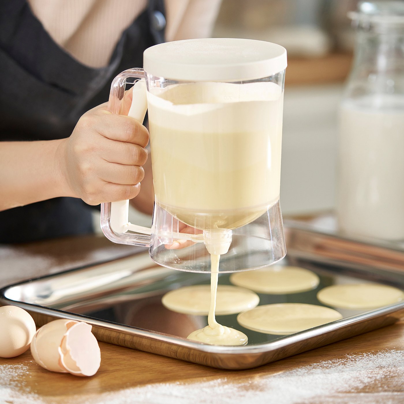 BAKTIDER measuring jug with dispenser, light beige, 1 l