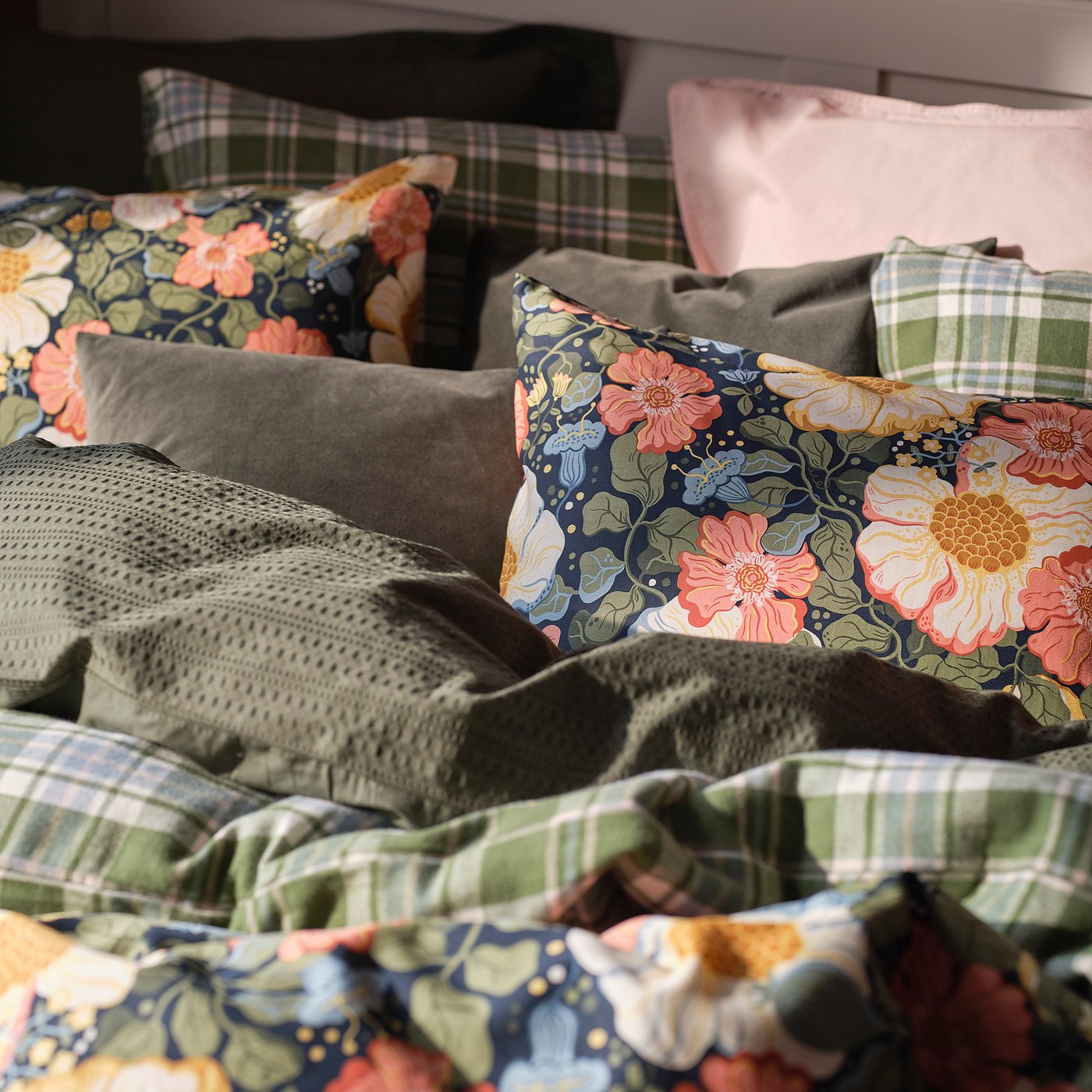 BANBJÖRNBÄR duvet cover and pillowcase, dark green/check, 150x200/50x80 cm