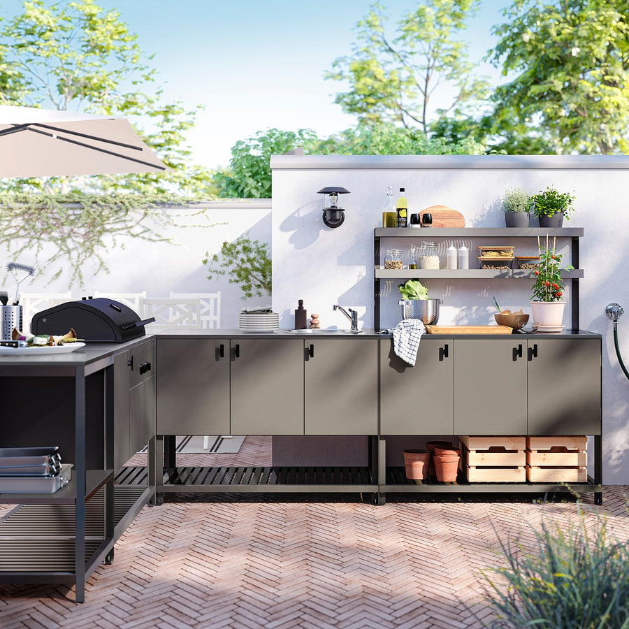 BÅTSKÄR outdoor ktchn w chrcl bbq+sink unit, dark grey, 240x300 cm