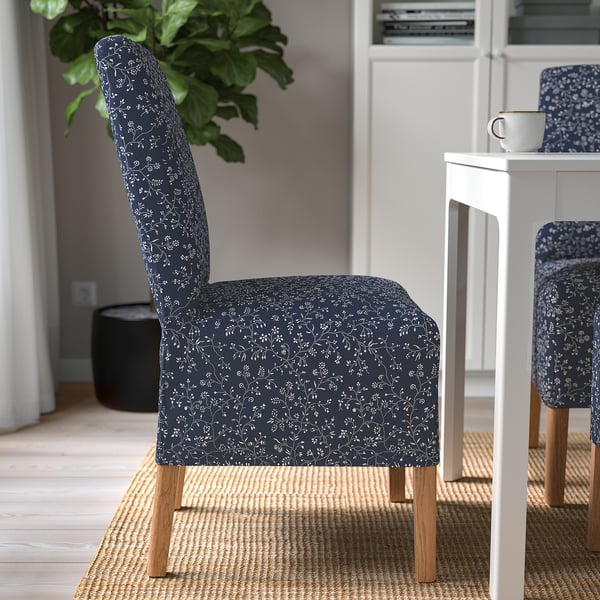 BERGMUND - Chair with medium-length cover ,