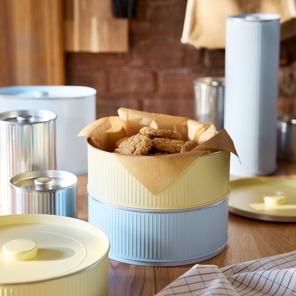 BETTHAJ tin with lid, for cookies/pale yellow pale blue, 2.5 l, 2 pack