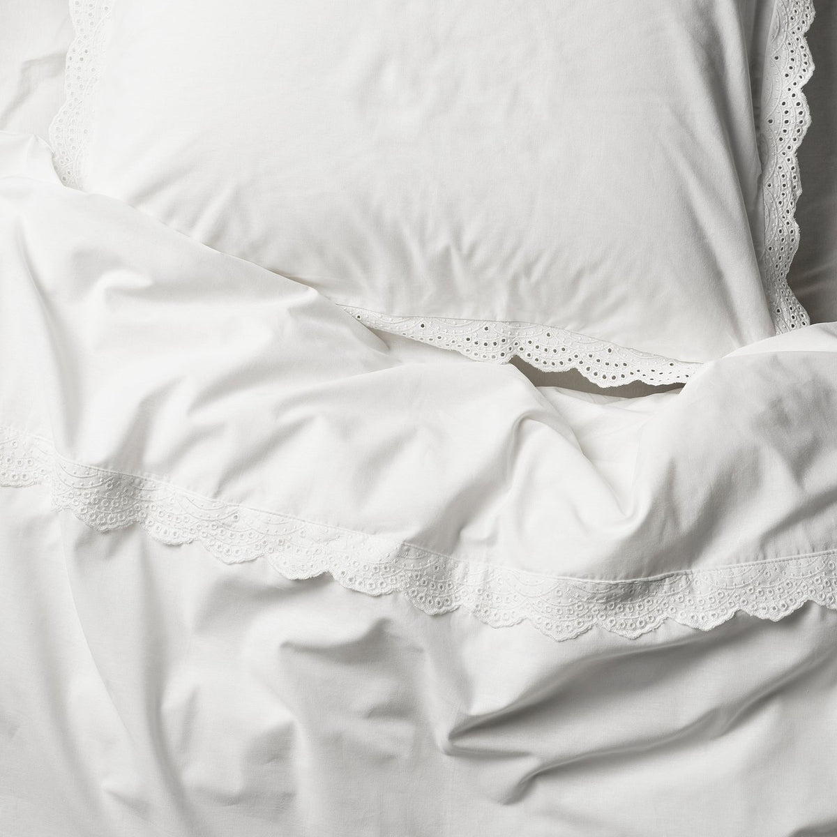 BIRGITTARÖNN duvet cover and pillowcase, white, 150x200/50x80 cm