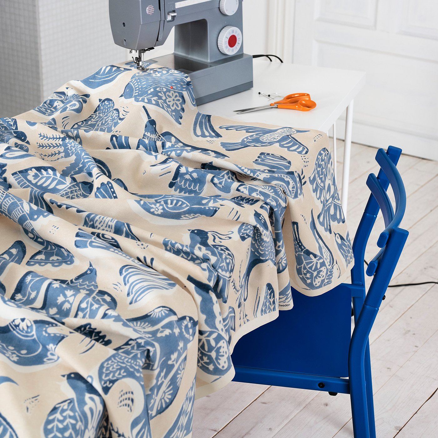 BITTERSÖTA pre-cut fabric, beige/blue/bird pattern, 300x150 cm