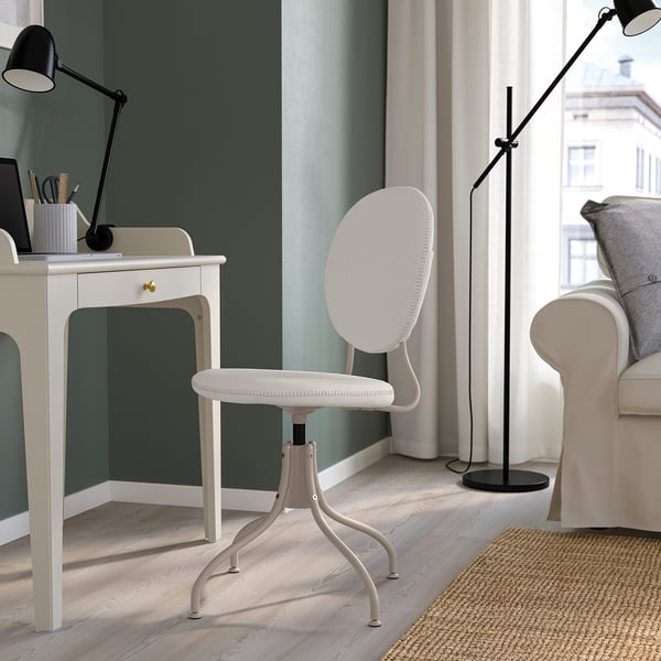 BJÖRKBERGET swivel chair, Idekulla beige, 58 cm