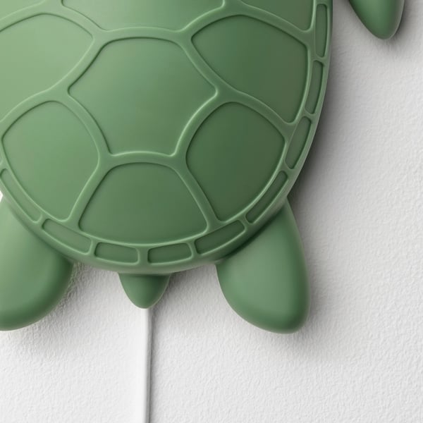 BLÅVINGAD LED wall lamp, turtle/green, 25x19 cm