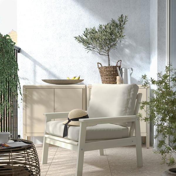 BONDHOLMEN armchair, outdoor, white/beige/Frösön/Duvholmen beige, 77x78x81 cm