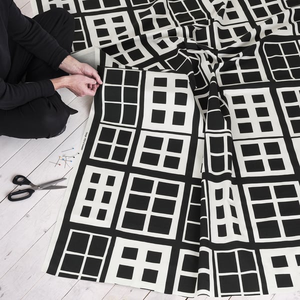BROKAKLEJA pre-cut fabric, black/geometric, 150x300 cm