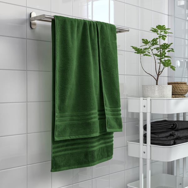 BROKGLIM bath towel, green, 70x140 cm